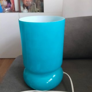 Lámpara de mesa azul turquesa