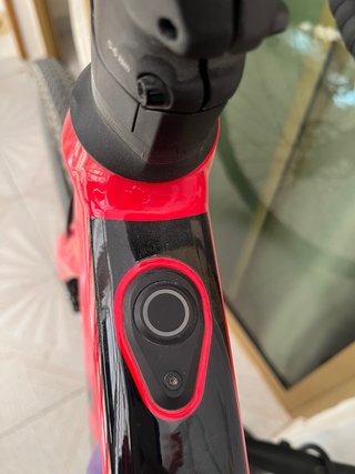 Bicicleta Gravel Eléctrica Roja