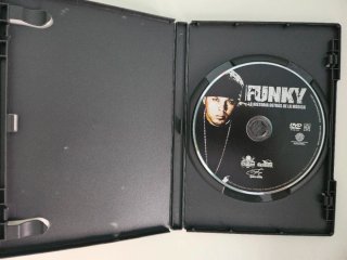Lote 3 CDs/DVDs: Funky, KJ-52, Royal Temple