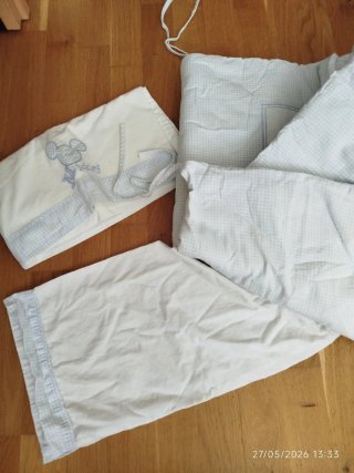 Ropa de cuna: funda nórdica, chichonera y más