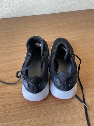 Zapatillas Adidas Negras y Rosas
