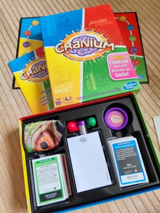 Juego Cranium Hasbro Gaming grupos/familia