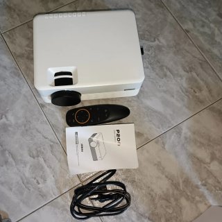 Proyector LED Jeemak P200 Blanco