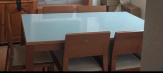 Mueble de salón madera y cristal mesa y 4 sillas