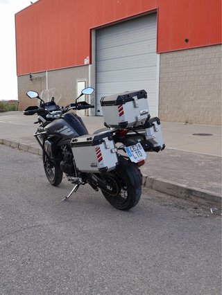 Macbor XR5 Montana 18.000km