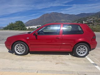 Volkswagen Golf 2001 TURBO GTI 150CV