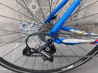 Bicicleta BH Iseran