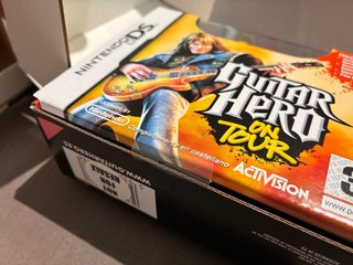 Nintendo DS Lite Guitar Hero On Tour Pack Nueva