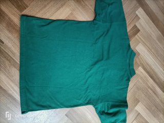 Polo verde para hombre
