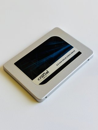 Crucial MX300 SSD 275GB SATA 2.5” + caja original