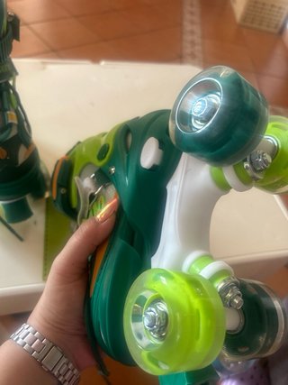 Patines infantiles sin estrenar con luces