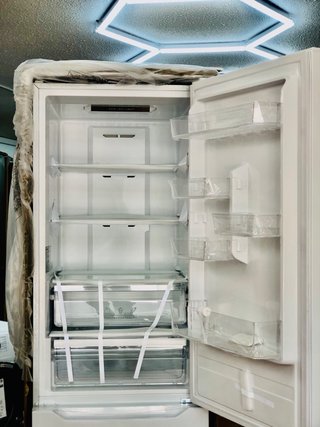 Frigorífico Combi  NO Frost NUEVO con tara