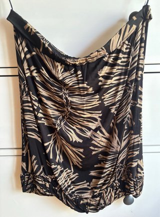 Top TS con contorno elástico MANGO sin hombros