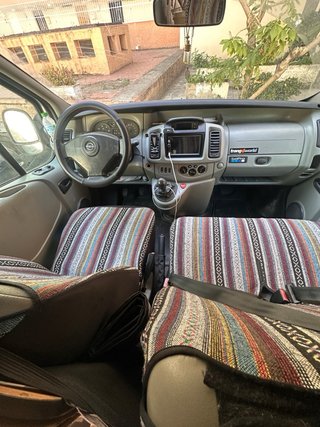 Opel Vivaro 2004