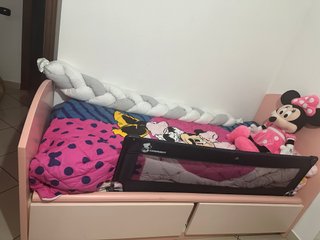 Letto singolo in legno con 4 cassetti