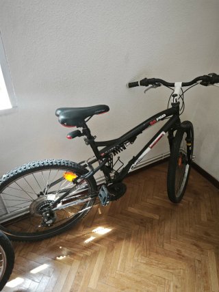 Bicicleta de Montaña Gris