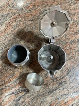 Cafetera italiana pequeña