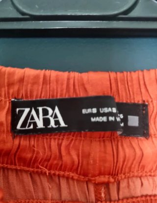 Pantalón ancho naranja