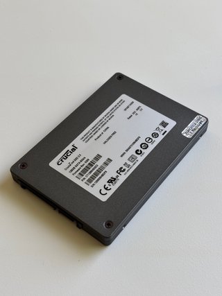 SSD Crucial m4 128GB SATA 2.5” – Buen estado