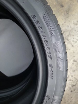 2 Neumáticos 225/45 R17 Nexen