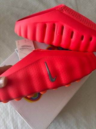 Nike Mind 001