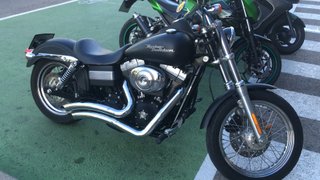 Harley Davidson Dyna Street Bob 2006 Negro Mate