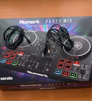 Controladora DJ Numark Party Mix