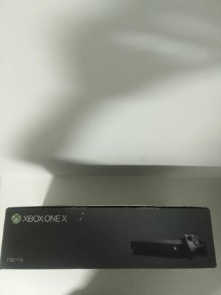 Xbox One X 1TB negra