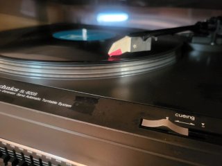 Plato Technics SL-B20S con cápsula Ortofon Nueva a
