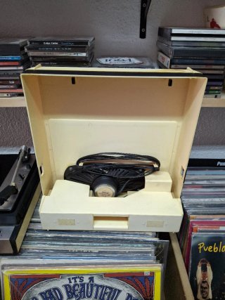 Tocadiscos DUAL P 23