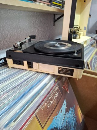 Tocadiscos DUAL P 23