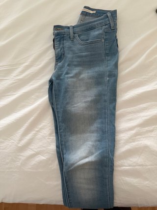 Pantalon vaquero levis, talla 36