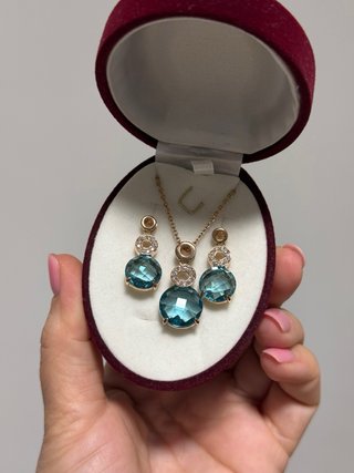 Conjunto Cartier Pendientes y Colgante Azul