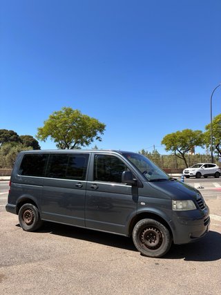 Volkswagen Caravelle 2008
