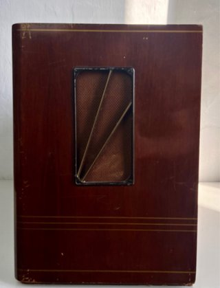 Radio de válvulas Mazurka 56 W940