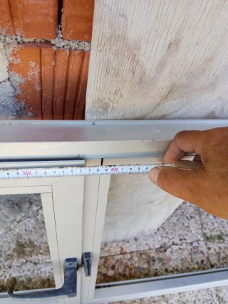Ventana aluminio plata