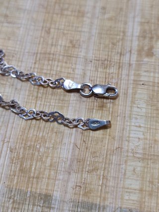 Pulsera de plata de ley - corazones