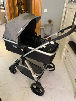 Silla de paseo Be Cool Slide con accesorios nuevo.