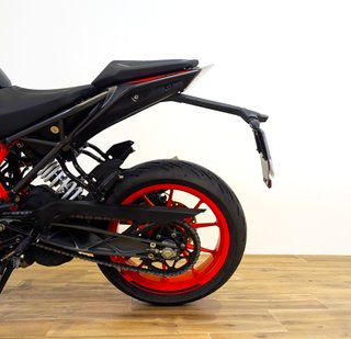 KTM 125  Duke (modelo actual) 2023