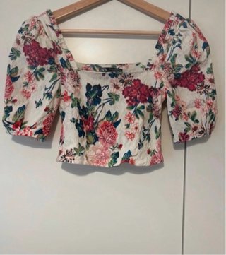Top flores Zara Talla XS