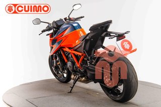 KTM 1290 SUPER DUKE R