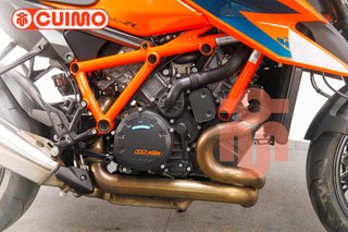 KTM 1290 SUPER DUKE R