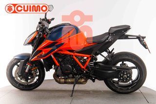 KTM 1290 SUPER DUKE R