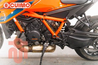 KTM 1290 SUPER DUKE R