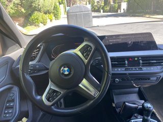 BMW 118i 2020 - 1 propietario, paquete M