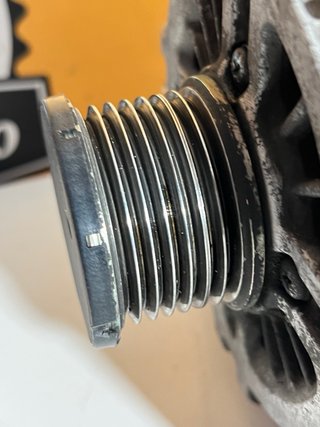 Alternador Nissan 23100JD71A