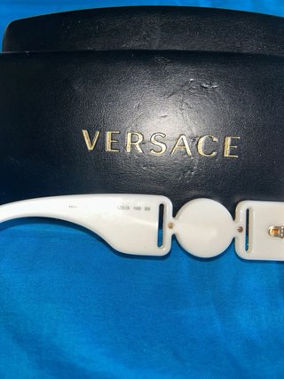 Occhiali da sole Versace bianchi e neri
