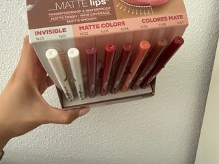 46 Perfiladores Labios Mate Doonna