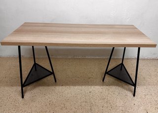 Escritorio IKEA LAGKAPTEN/TILLSLAG 140x60