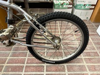 Bicicleta Monty Cromada